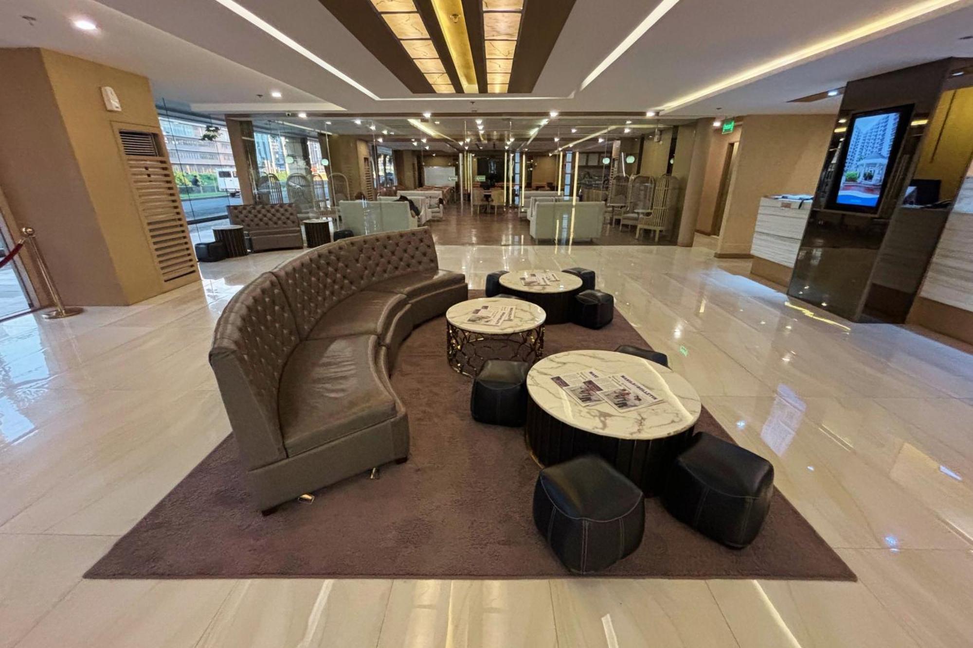 Extremeli Suites Manila Powered By Cocotel Ngoại thất bức ảnh