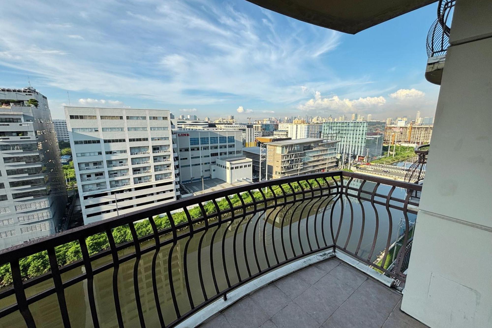 Extremeli Suites Manila Powered By Cocotel Ngoại thất bức ảnh