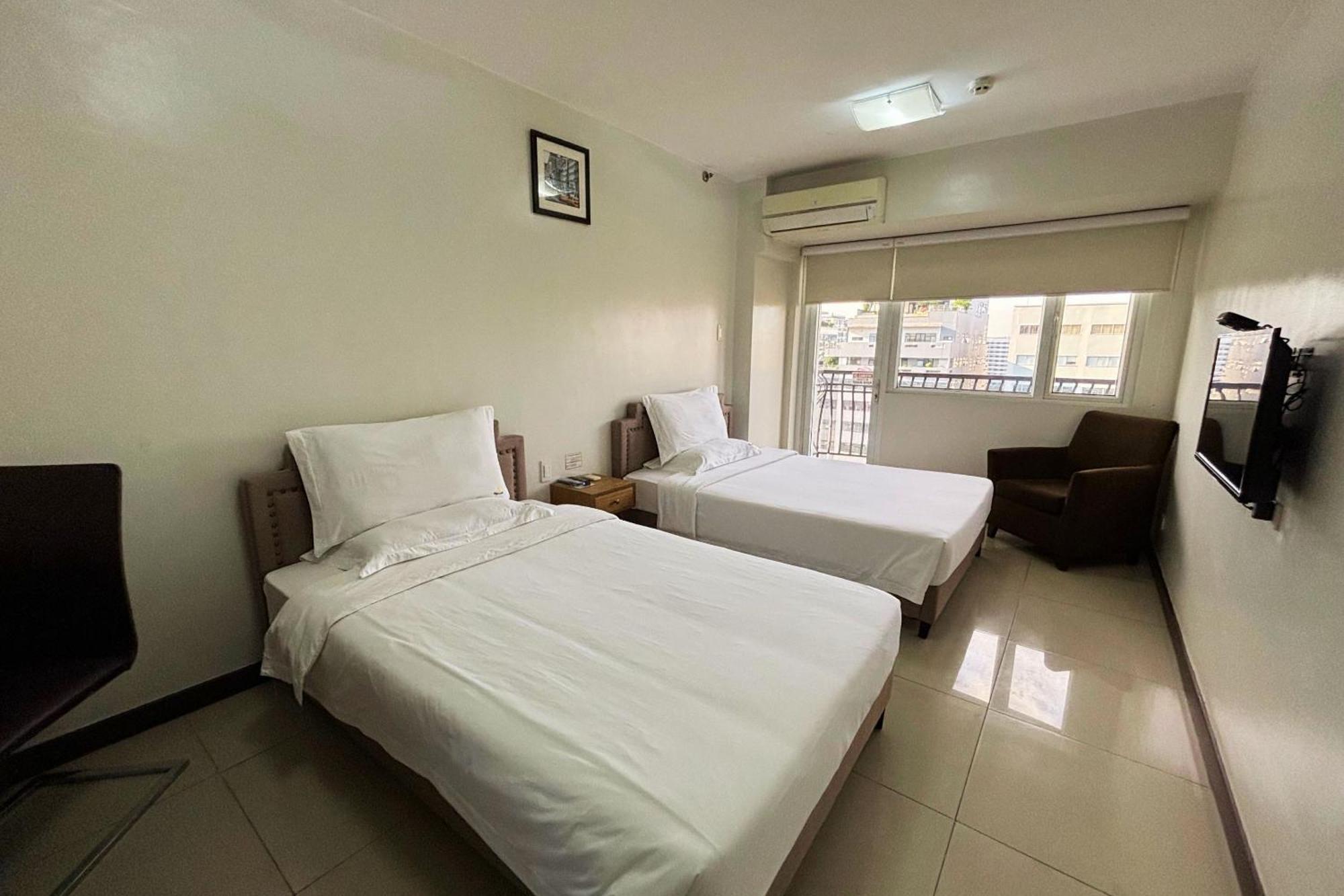 Extremeli Suites Manila Powered By Cocotel Ngoại thất bức ảnh