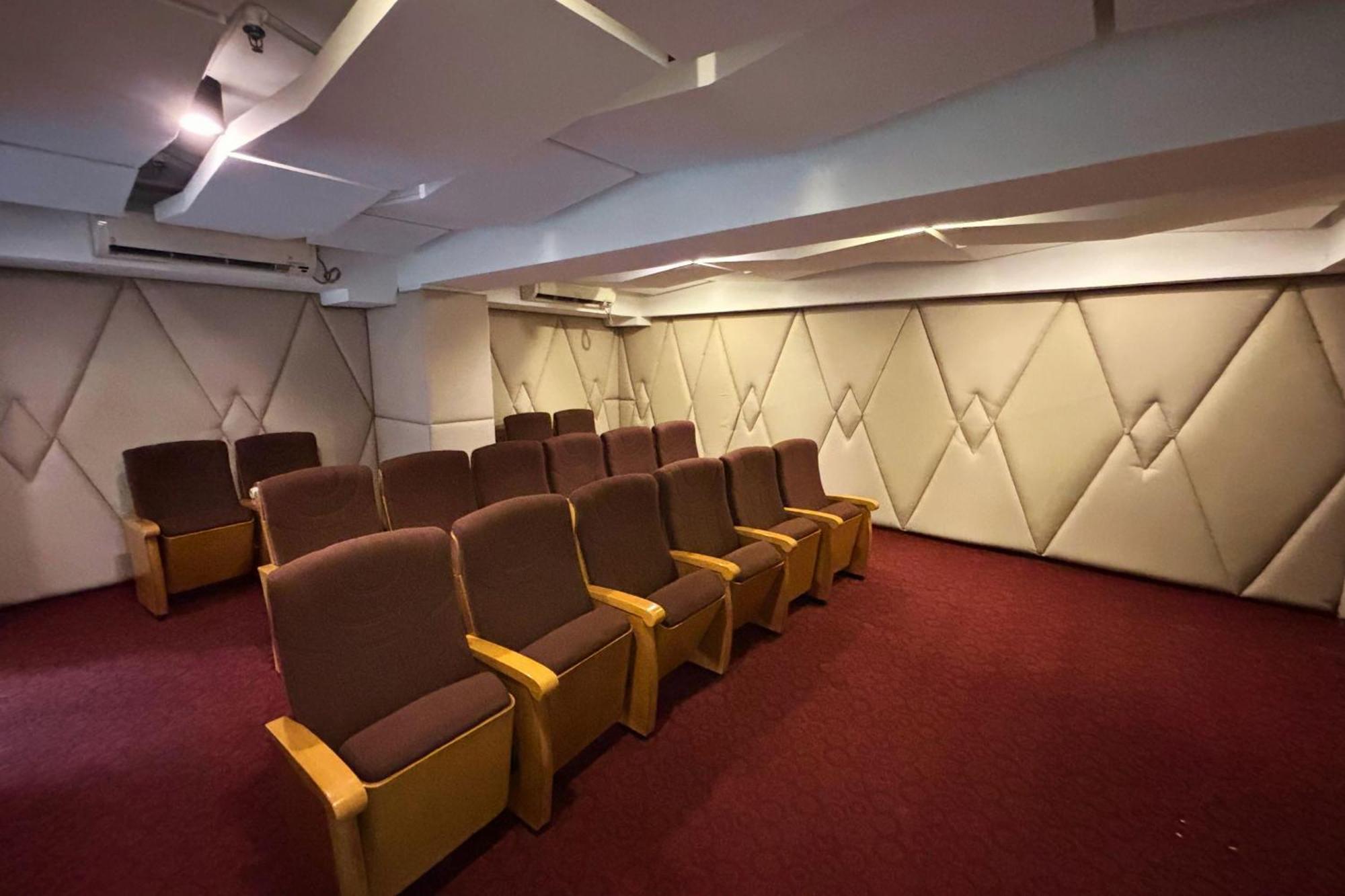 Extremeli Suites Manila Powered By Cocotel Ngoại thất bức ảnh