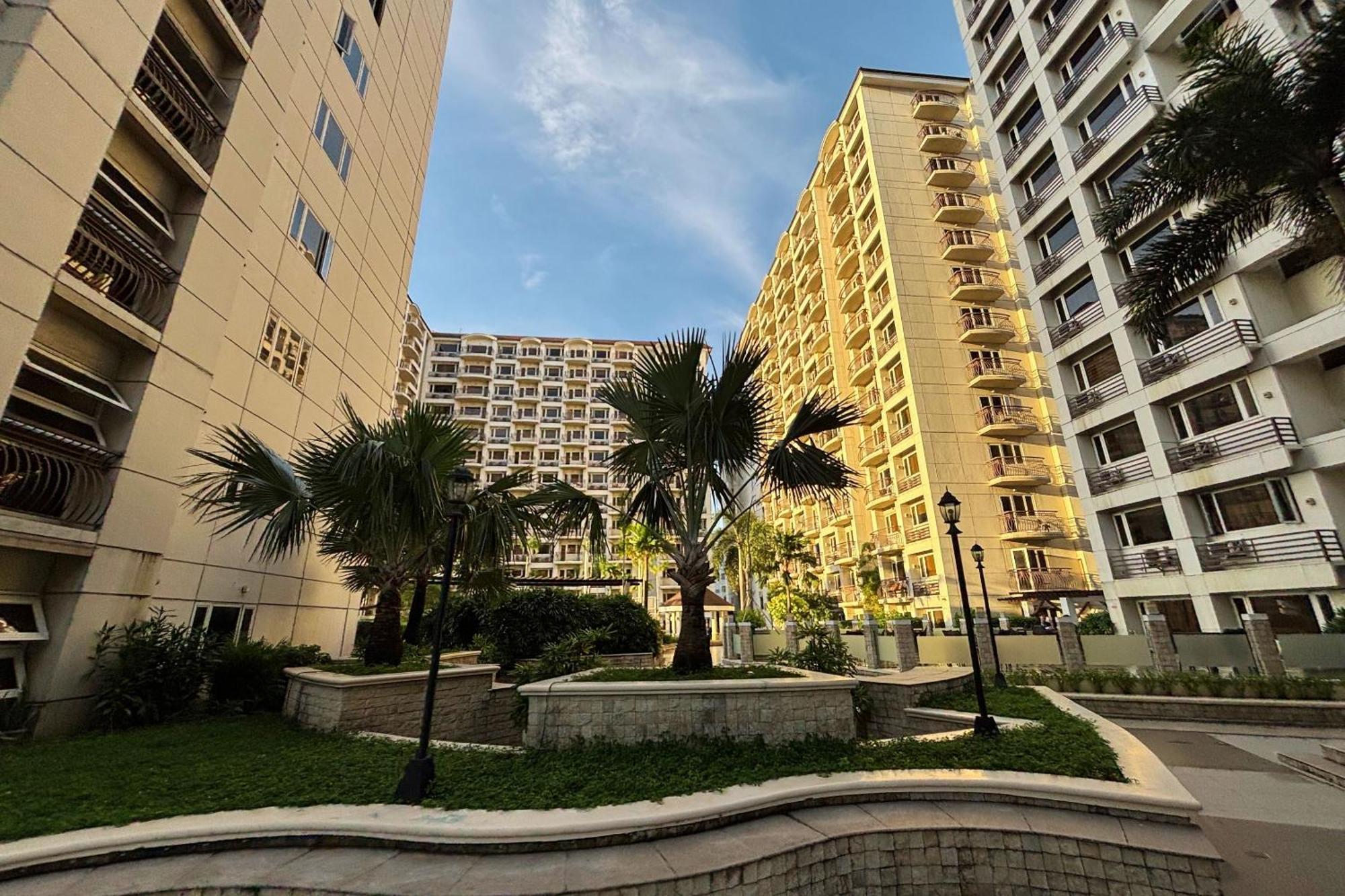 Extremeli Suites Manila Powered By Cocotel Ngoại thất bức ảnh